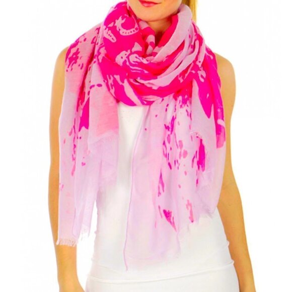 NWT Lightweight Kiss and Love Graphic Scarf - Picture 4 of 15